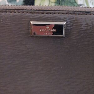 Kate Spade Gray Wallet